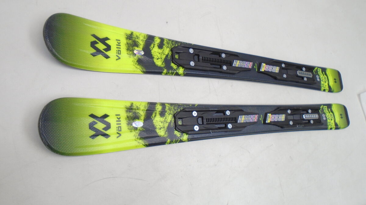 VOLKL 2023 DEACON JR 80 BLACK/ GREEN 120469.080 BOYS 80CM VOLKL 2023 DEACON JR 80 BLACK/ GREEN 120469.080 BOYS 80CM