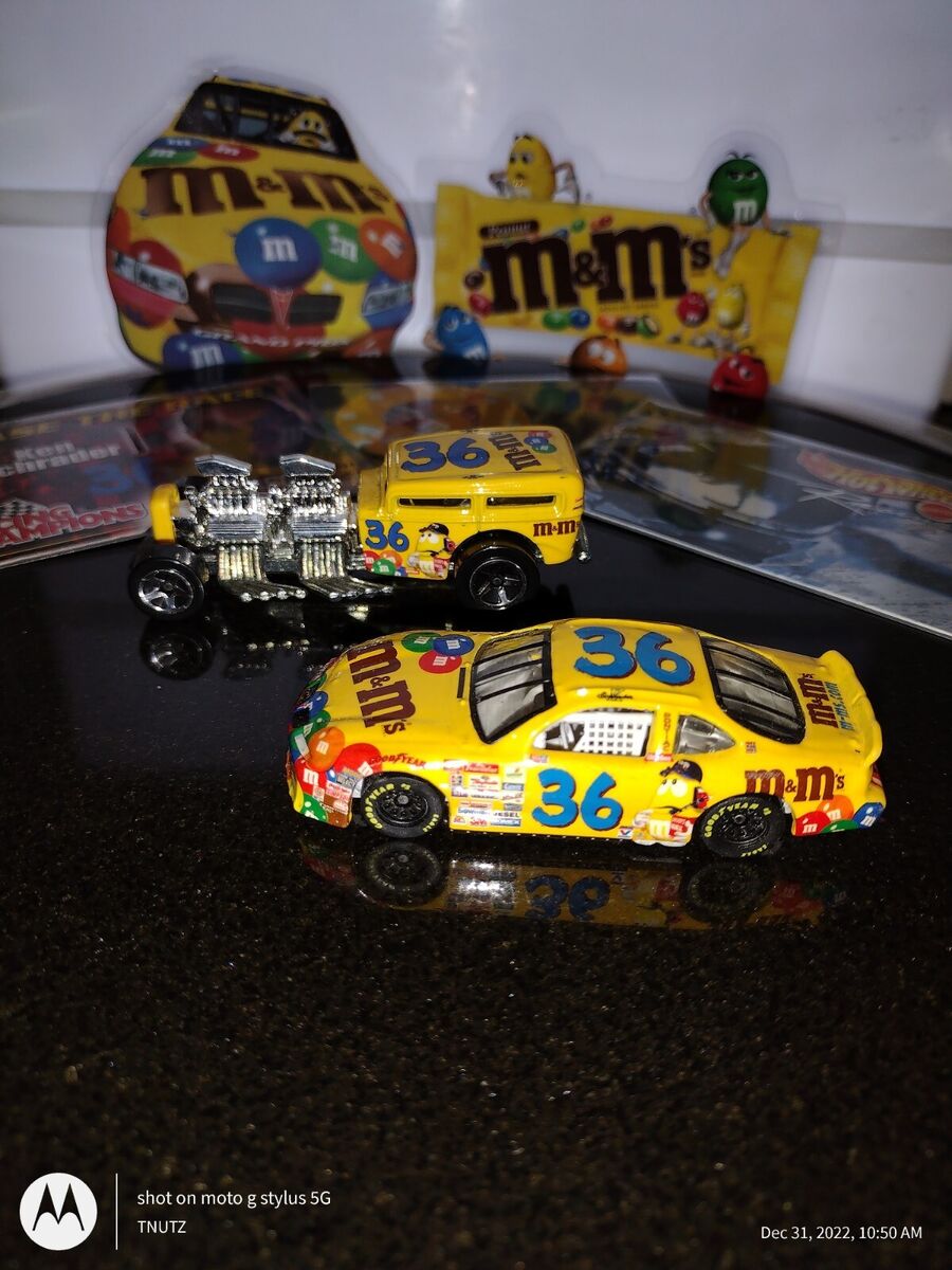 RARE 1:16? Ken Schrader #36 M&M's 1996 - 2001 DieCast NASCAR RARE 1:16? Ken Schrader #36 M&M's 1996 - 2001 DieCast NASCAR
