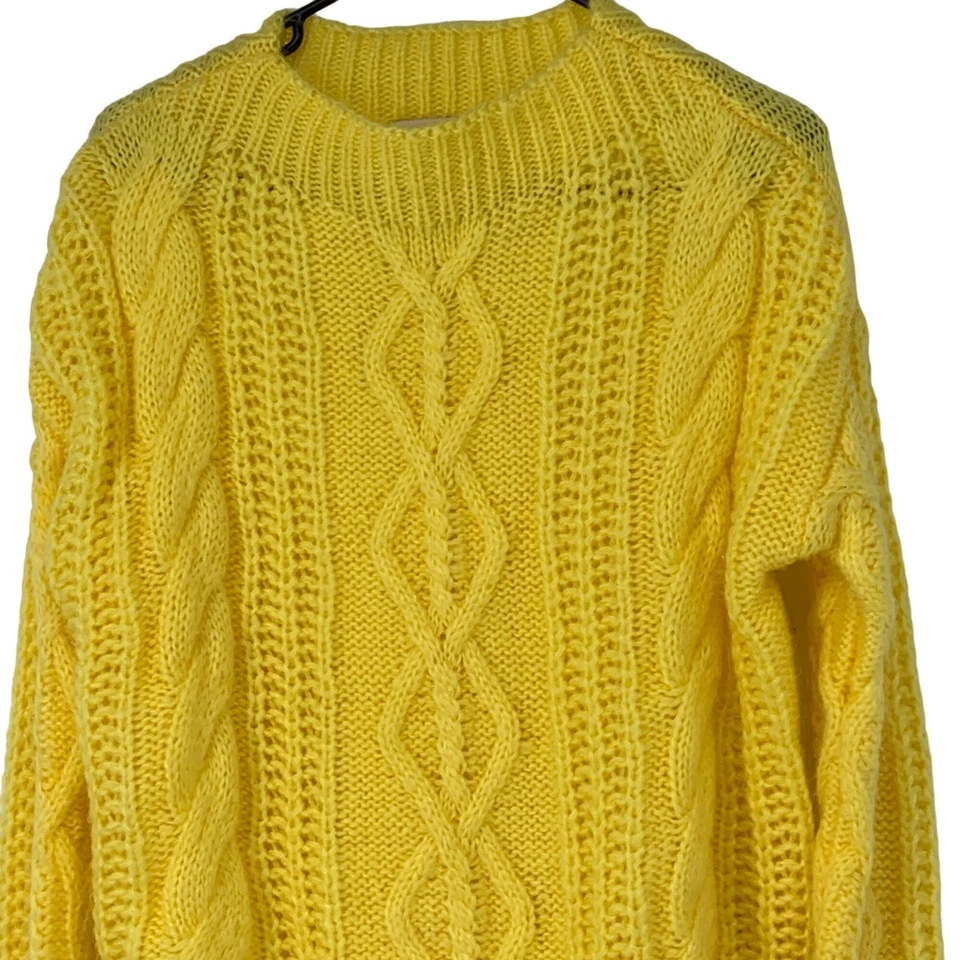 Suéter para mujer So Cable amarillo cuello barco imitación cachemir mediano 3044 Foto 2 de 4