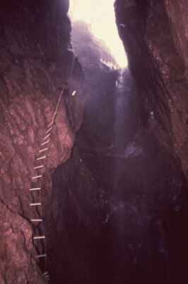 Foto 6x4 Alaun Topf Selside\/SD7875 Höhle auf Leiter Aufstieg in Bodennähe um 1999