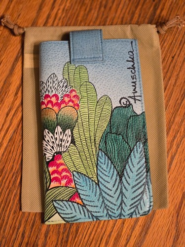 Anuschka Hand Painted Eyeglass Phone Case Magnetic Close -Jungle Panther - NWT - Picture 2 of 3
