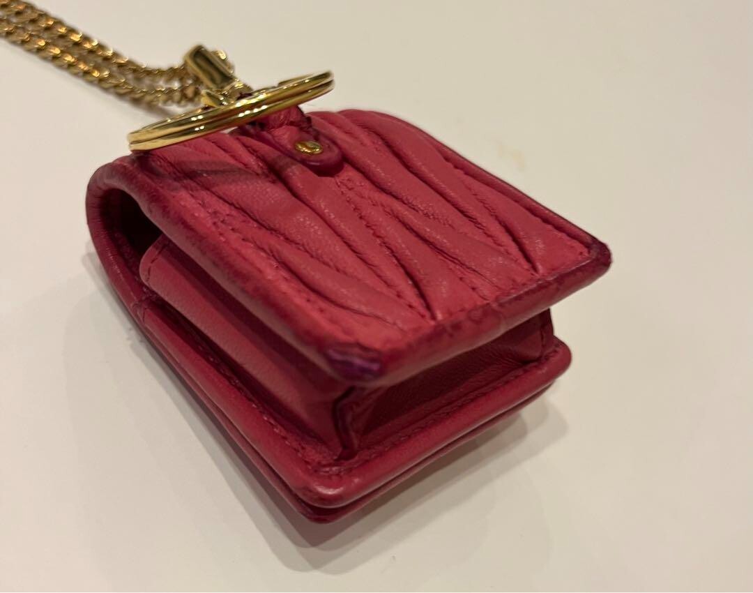 MIU MIU Matelasse Airpods Case with Chain Necklace Pink