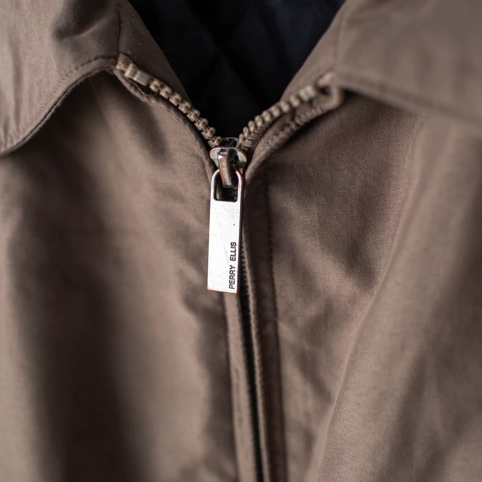 Abrigo chaqueta Perry Ellis Portfolio microfibra 6x marrón con cremallera para hombre Foto 2 de 4