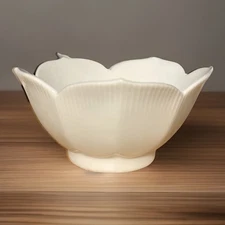 Lotus Flower White Porcelain Tulip Flower Condiment Mini Bowls Set 4