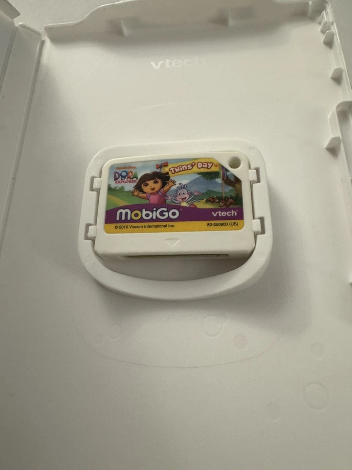VTech Mobigo 2 Touch Learning System Video Game Dora The Explorer Twins Day CS2 - Image 2 of 2