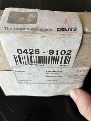 Deutz 426-9102 Oil Level Switch 04269102 For TCD 2015 Engines. Genuine Deutz  