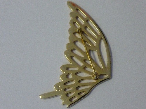 SWAROVSKI CRYSTAL LARGE BUTTERFLY WING BROOCH IN THE BOXES WITH TAG - Picture 4 of 6