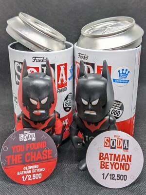 Funko Soda Batman Beyond Common LE 12,500 And Chase LE 2500 Funko Shop Exclusive