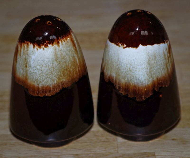 VINTAGE Salt Pepper Shakers Ceramic Brown Drip Glaze 1960's
