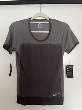 Brand New With Tags Nike Women s Small Grey Dri Fit Shirt