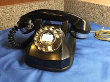 Automatic Electric AE40 Restored Chrome Dial and Handset Very Nice Bakelite Case