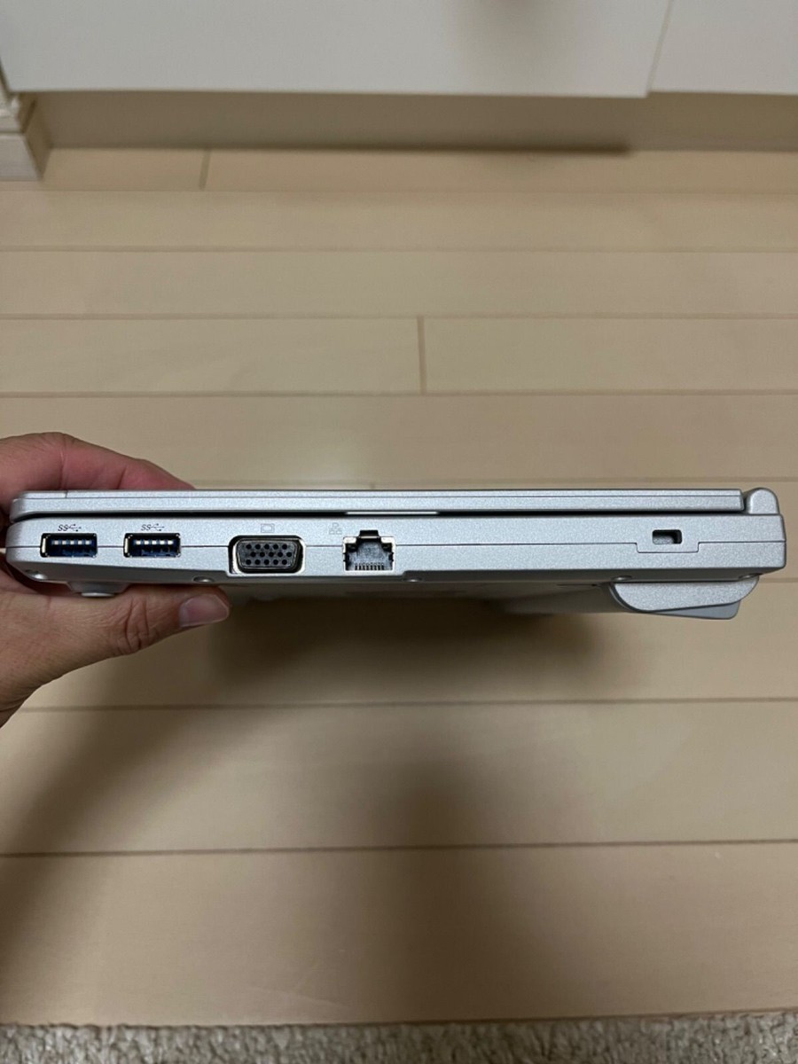 #053 Let’s Note CF-SV8 i5-8365U 8GB 256 s-l400.jpg