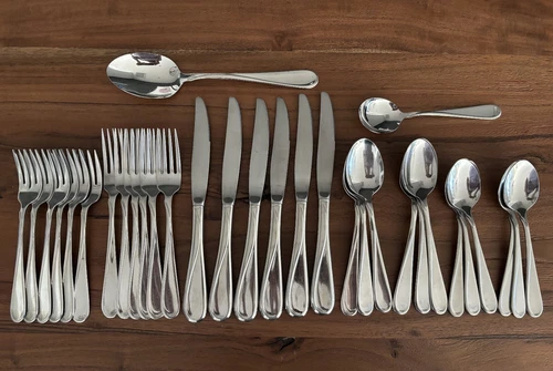 Oneida USA FLIGHT RELIANCE Stainless Flatware 6 Place Settings - 32 Pieces