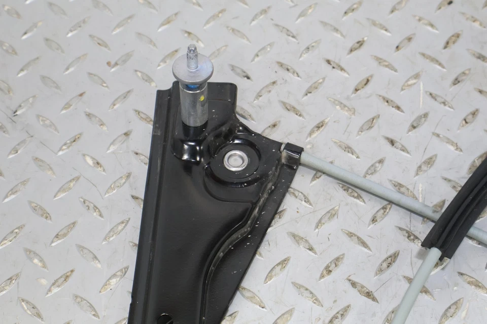 17-19 保时捷 Cayman 718 右右手门窗调节器 带电机(无法测试) — 第 3/4 张图片