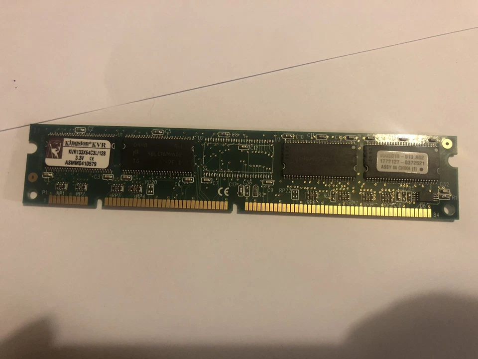 Kingston KVR. KVR133X64C3L/128 128MB RAM 3.3V ASMM04C0416 PC133LP WB2050409 - Image 4 of 4