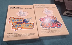 Intellivision 2609 Woodgrain with speech module and tons of games!