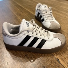 Adidas VL 3.0 Court Shoes Unisex Kids Sz 2 White Black Sneaker Casual Clean