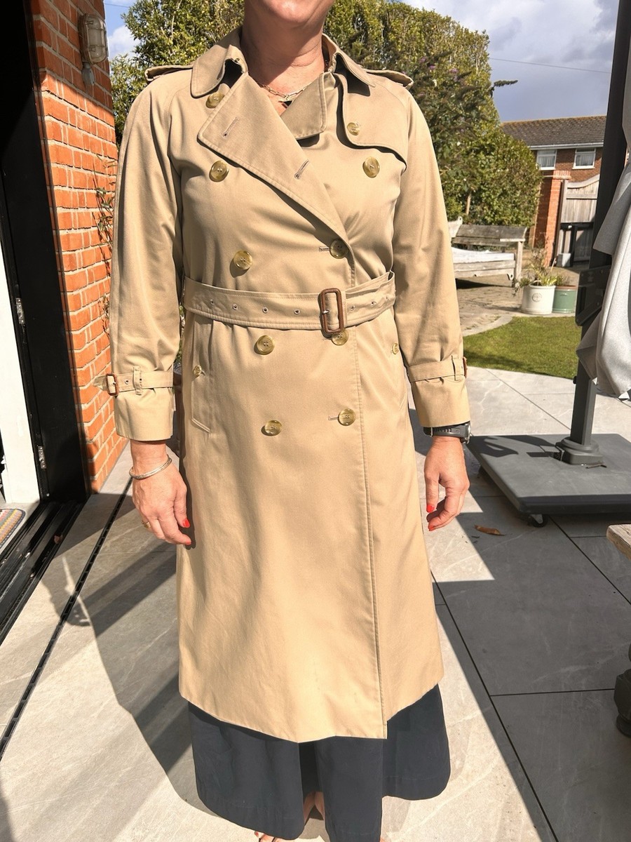 Burberry Kensington Trench Coat Women Beige, UK Size Petite