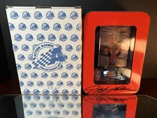 Jeff Gordon #24 Dupont Color Chrome 2001 Championship Chevrolet Monte Carlo Tin