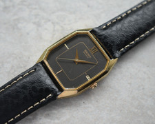 December 1986 Seiko Watch Quartz Textured Dial Square Tank Rare Men's Gold