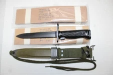 US Military Issue Vietnam Era MILPAR M6 Rifle Knife with M8A1 Scabbard Set   AG