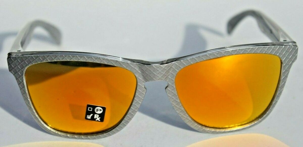 OAKLEY Frogskins Sunglasses Silver/Fire Iridium Checkbox OAKLEY Frogskins Sunglasses Silver/Fire Iridium Checkbox