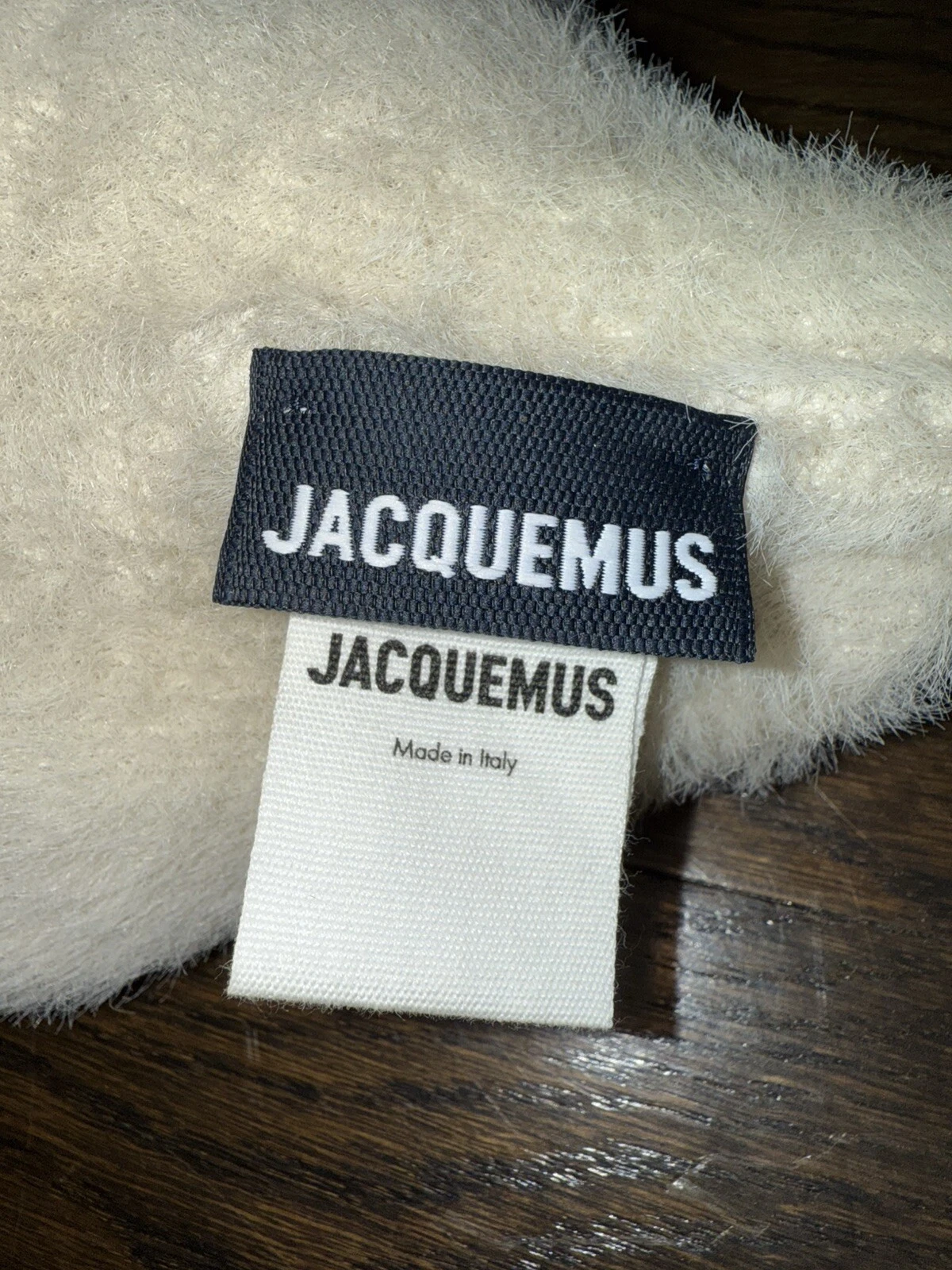 Berretto Jacquemus Le Bonnet Neve donna bianco sporco nuovo senza etichetta