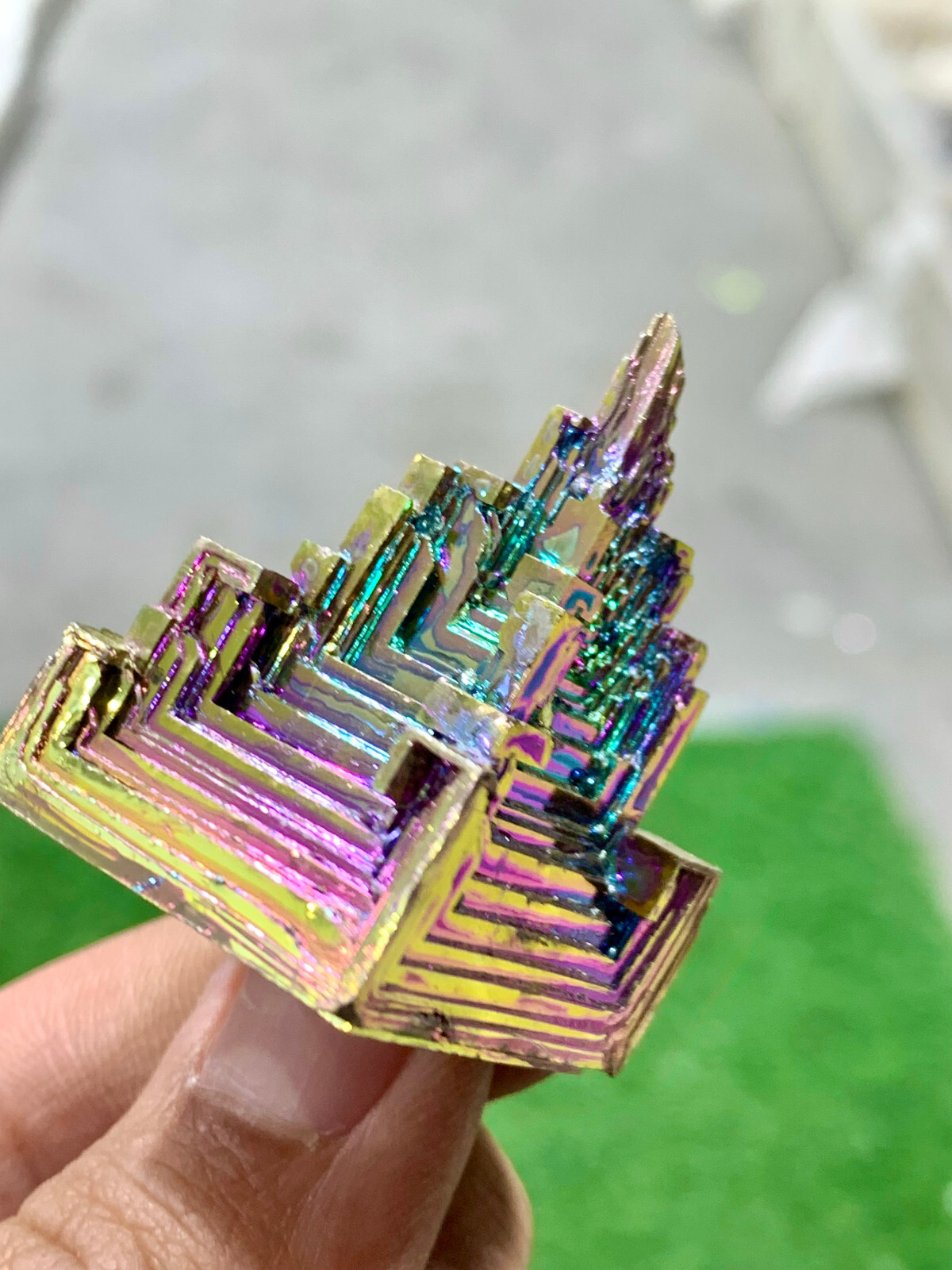 50 G Ram Bismuth Rainbow Crystal Element Gemstone Mineral Specimen 50-g-ram-bismuth-rainbow-crystal-element-gemstone-mineral-specimen