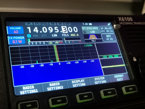 Xiegu X6100 New Transceiver HF/50MHz ATU 10W QRP - Afbeelding 2 van 16
