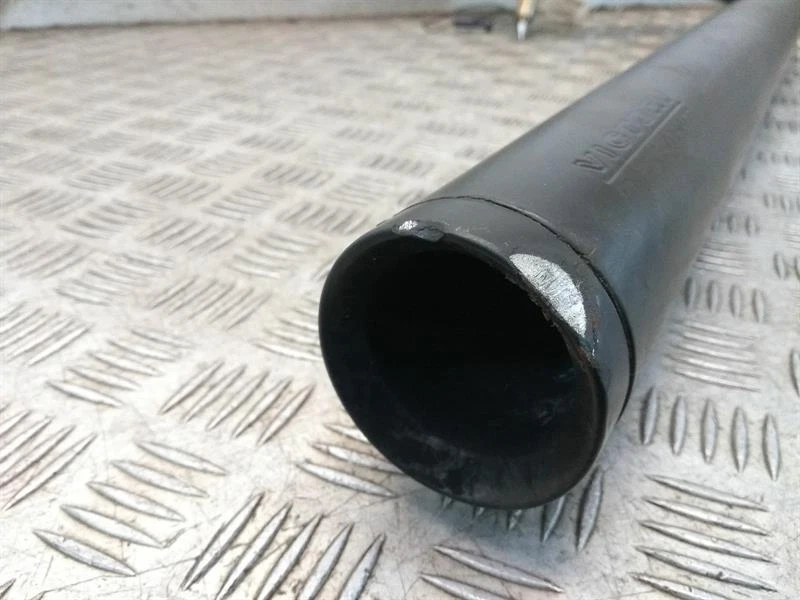 Tubo de escape VICTORY VEGAS 8 BALL (2011>) Foto 3 de 4