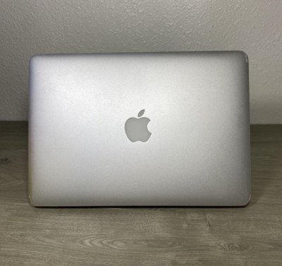 MacBook Pro Retina 13'' 2013 A1502 i5 2.4GHz 4GB RAM 128GB SSD Parts