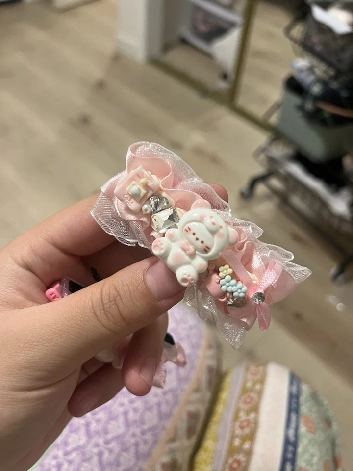 Lindo juego de pinzas para el cabello Sanrio rosa hecho a mano - Hello Kitty Foto 3 de 4