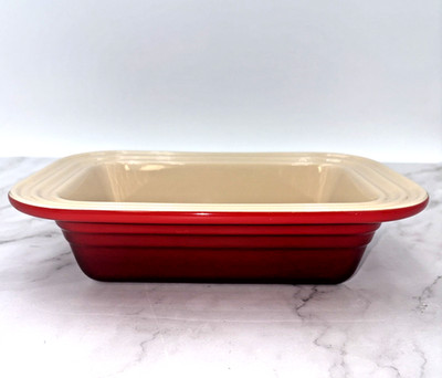 LE CREUSET Bread Meatloaf Loaf Pan Stoneware Baking Charise Red Marked 10.05