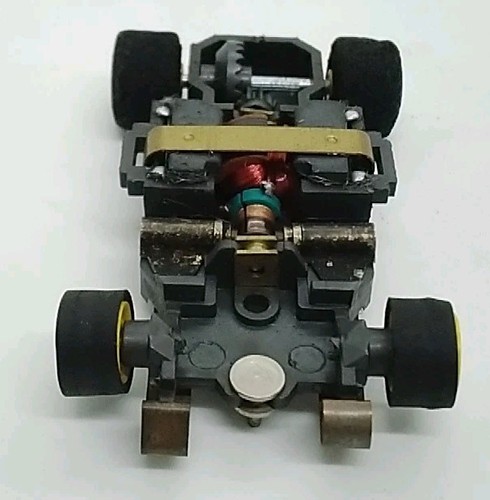 Aurora AFX G-Plus HO Scale Slot Car Chassis Only Vintage Tested & WORKS! (A2) - Imagen 2 de 9