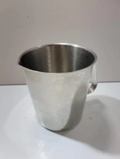 Vollrath Stainless Steel Graduated Measuring Cup 1 Quart 32 oz Made in USA 8532