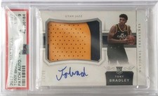 2017-18 National Treasures Rookie Patch Autographs Horizontal #127 Tony Bradley