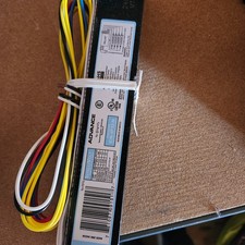 ADVANCE Philips ICN-4P32-N Fluorescent Electronic Ballast 120-277V NEW Free Ship