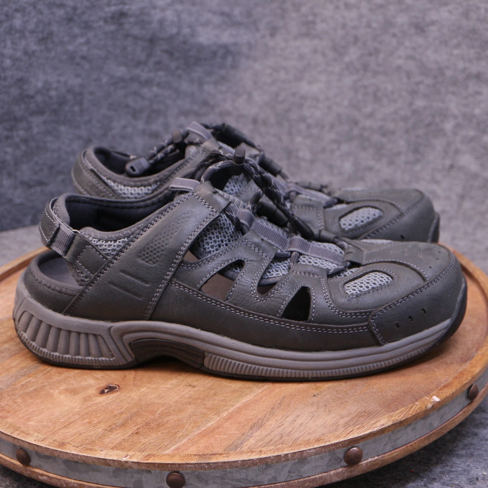 OrthoFeet 598 Alpine Mens Size 10.5 2E Wide Gray Leather Fisherman Sandals Shoes
