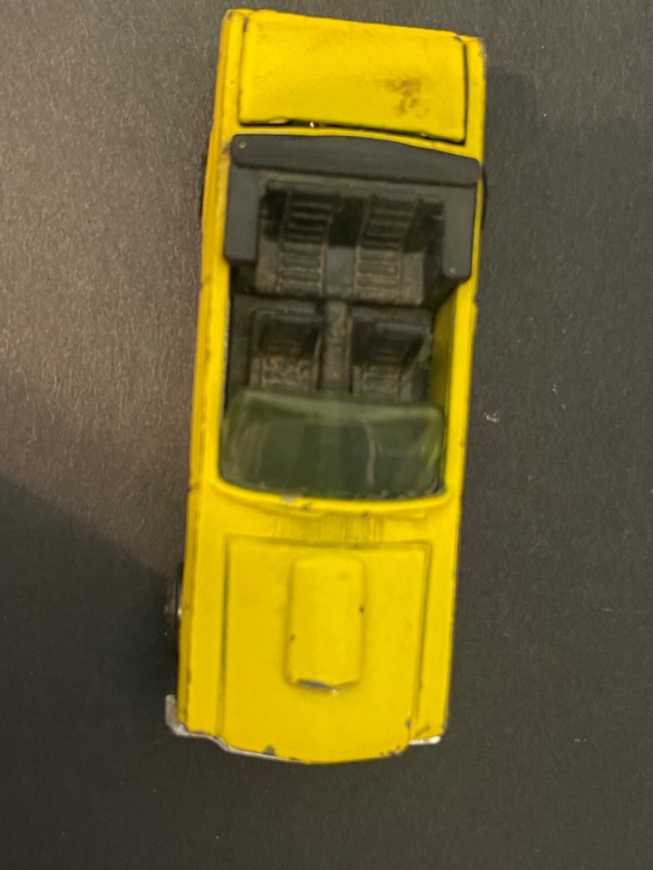 Lot De 4 Voitures Miniatures Vintage Matchbox/Kidco – BMW, Corvette, Camion – 1969-1979