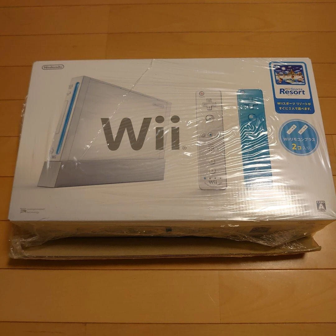 Nintendo Wii Sports Resort Console Bundle w/ 2 Remote Controls Plus Unused Japan