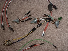 Solderless EZ-INSTALL Wiring for EMG 9v Explorer LTD LesPaul 2PU 2V1T 3Way BLACK