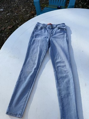 Astor Brand Woman s Skinny Jeans Size 5 Light Blue