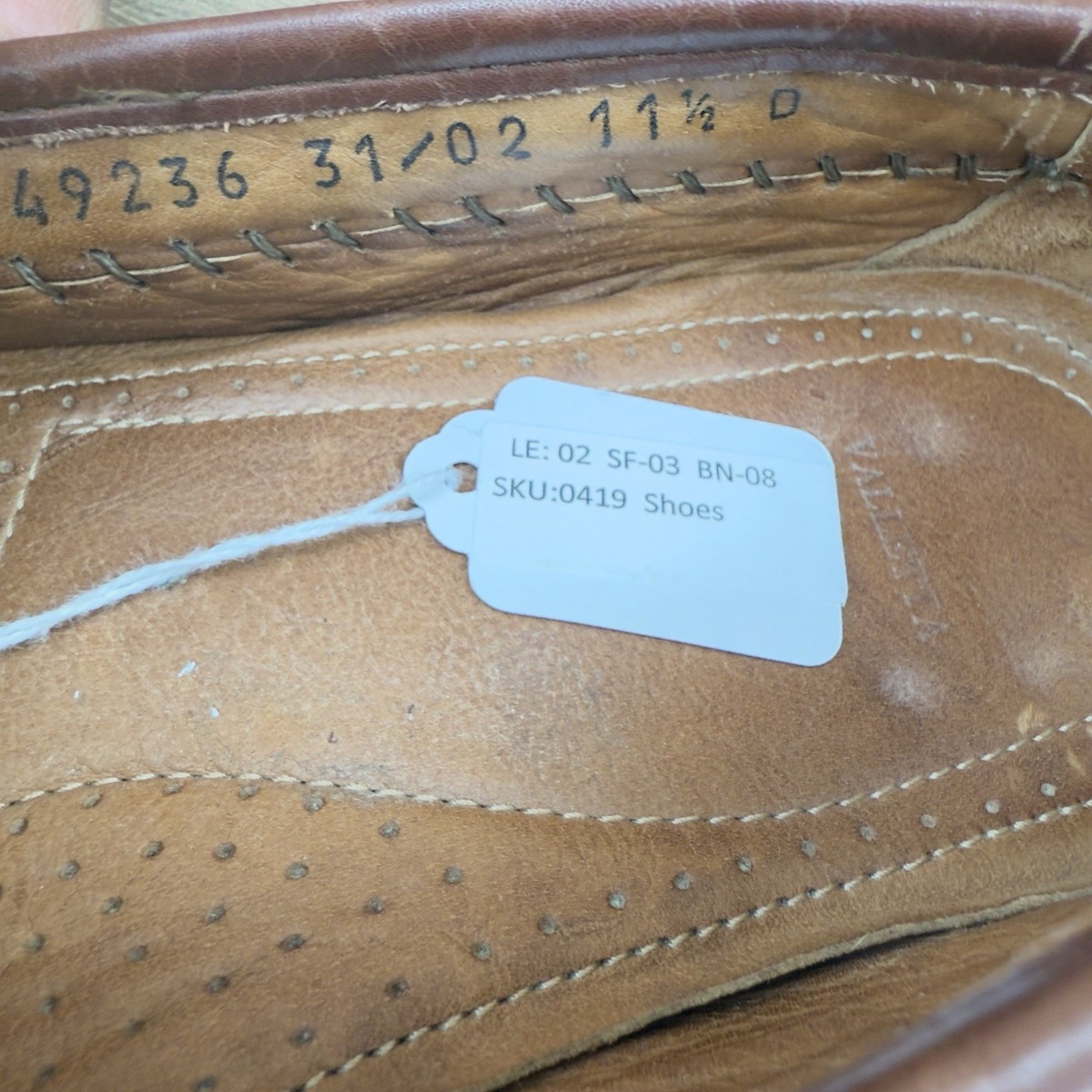 Vtg Allen Edmonds Size 11.5D Made in USA Camden Tasseled Leather Loafer in Brown Allen Edmonds Red Loafer Casual Shoes for Men for sale | eBay main image 3