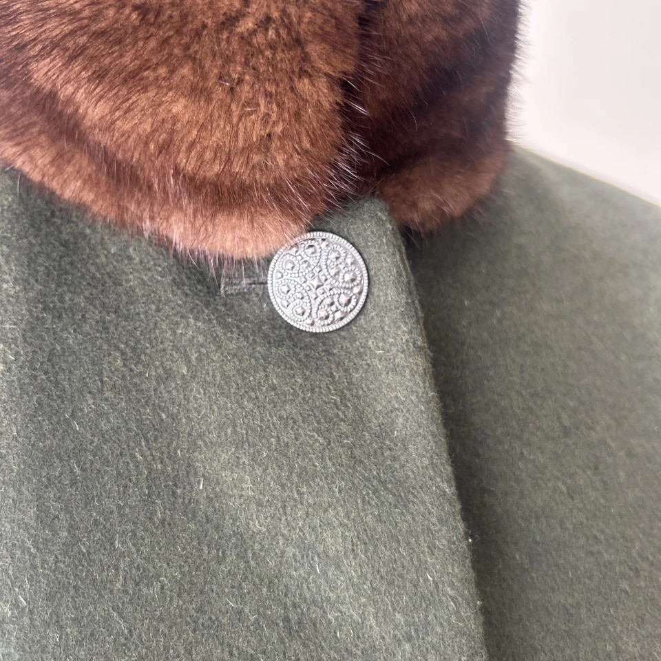 Jaqueta Brooks Brothers verde lã colarinho vison natural feminina tamanho 2 vintage - Imagem 3 de 4