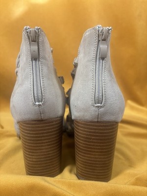 Torrid Strappy Block Heel Sandals Beige Polyester Ankle Strap Zipper US 9 WW