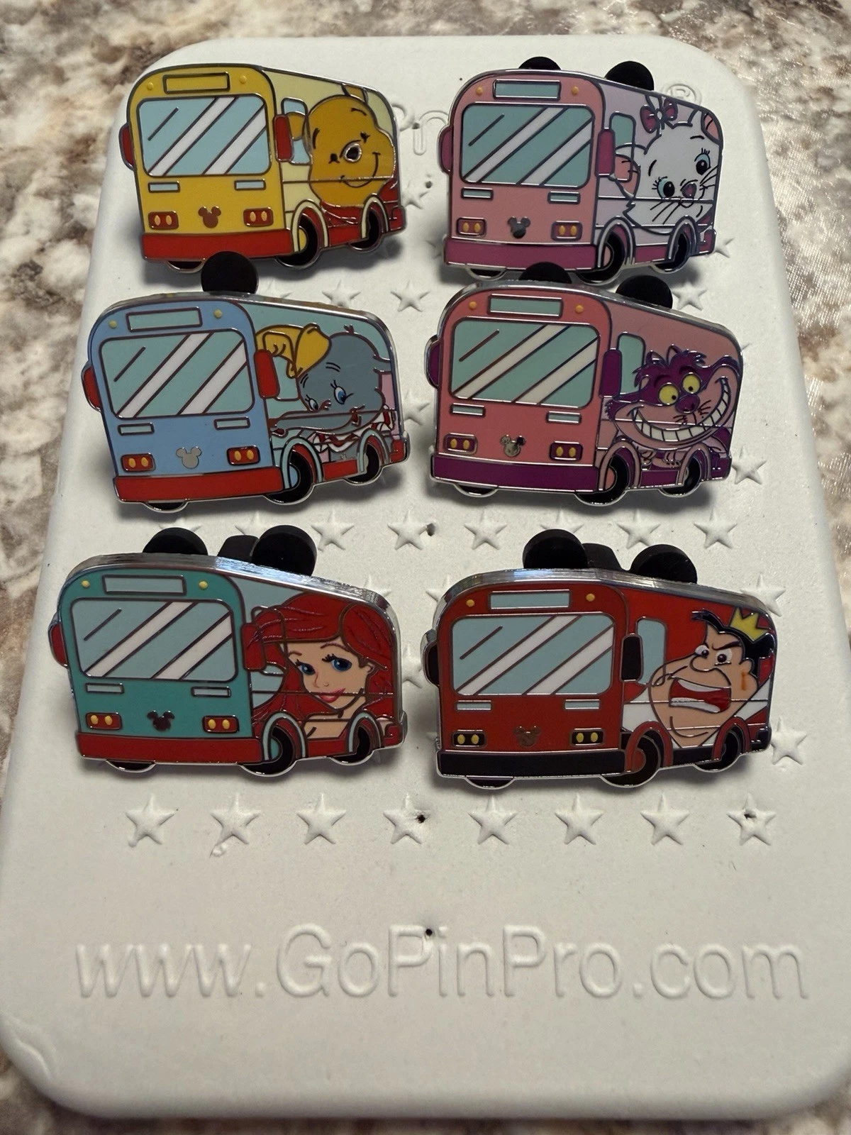 Hidden Mickey Pin - 2026 Disneyland - Buses - Complete Set + Queen Hearts Chaser