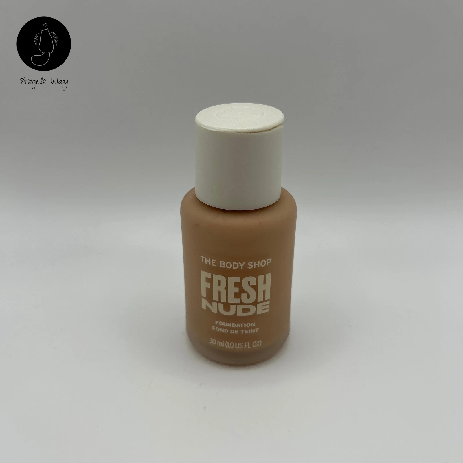 Body Shop Fresh Nude Foundation Medium 3N 30ml New Lid Damaged Reduced
Opens in a new window or tab