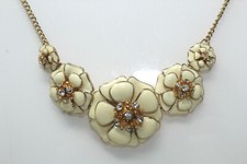 GORGEOUS Goldtone Necklace Cream Enameled Flowers Crystal Accents 16-19"