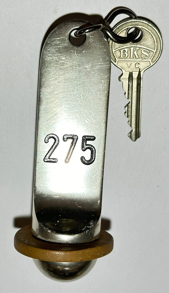 Llave gruesa de metal para habitación de hotel Gebhards Hotel Göttingen Alemania #275 con llavero de parachoques Foto 3 de 4