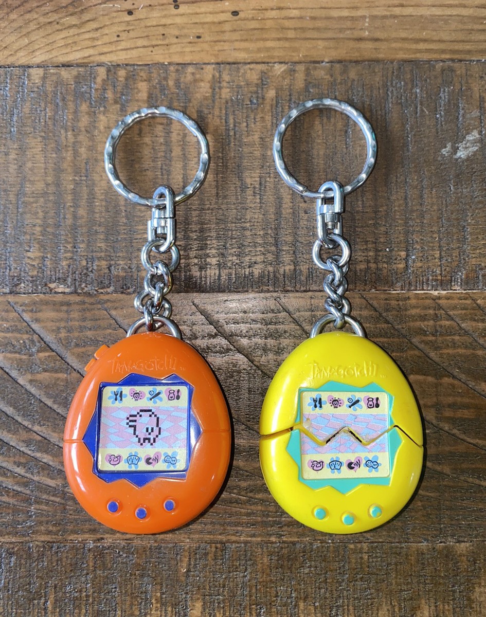 Tamagotchi P's イエロー ストラップ Tamagotchi P's イエロー ストラップ Tamagotchi P's イエロー